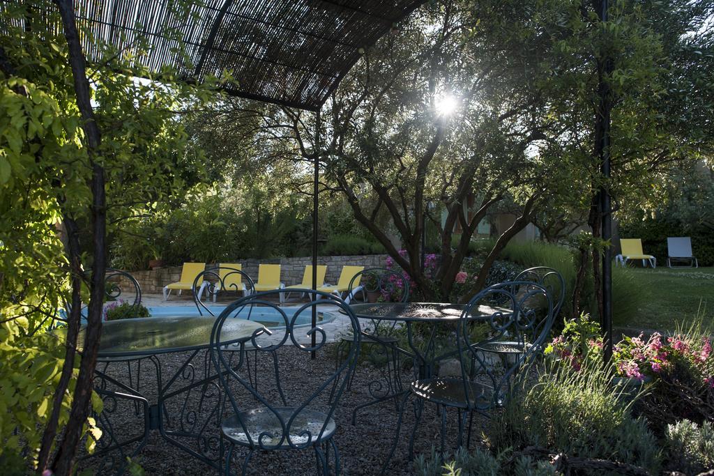 Le Grand Jardin Bed & Breakfast Lafare Екстериор снимка