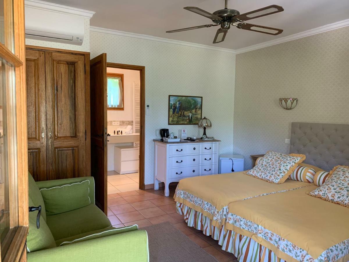 Le Grand Jardin Bed & Breakfast Lafare Екстериор снимка